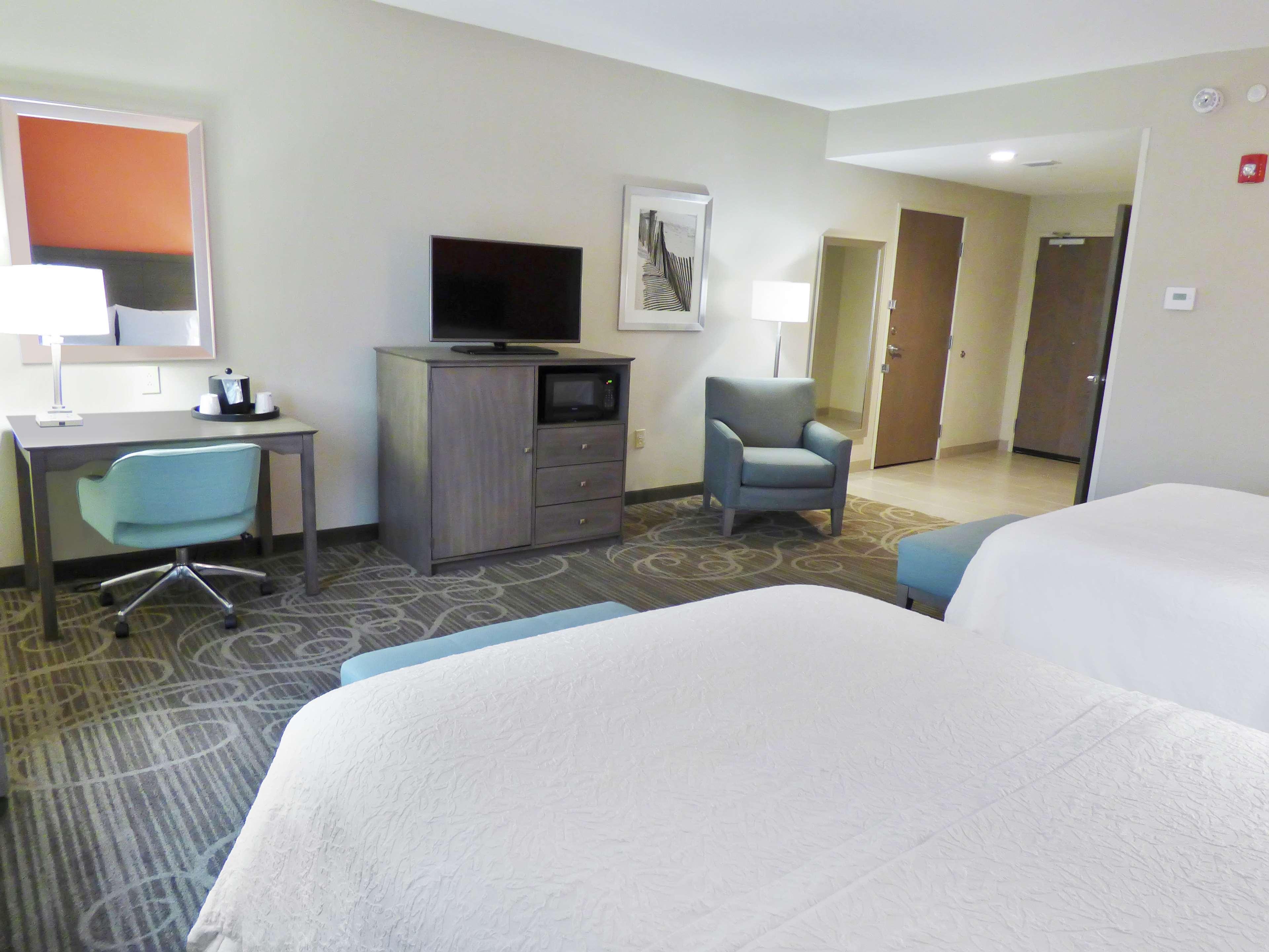 Ferry Pass Hampton Inn & Suites Pensacola/I-10 Pine Forest Road מראה חיצוני תמונה